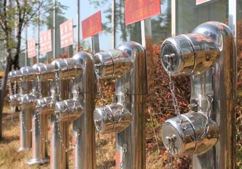 送水口（スタンド式） 写真